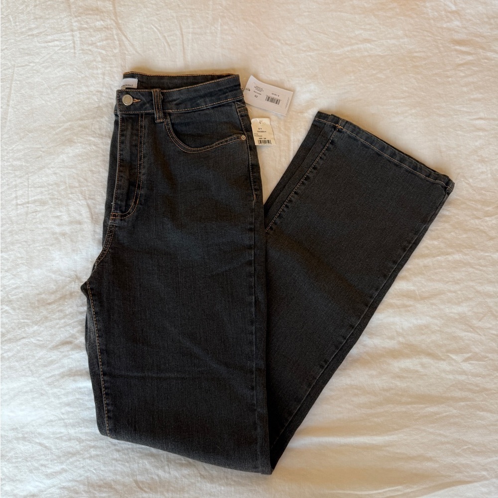 WeWoreWhat Bahbah Kick-Flare Women's‎ Jeans - Picture 2 of 8